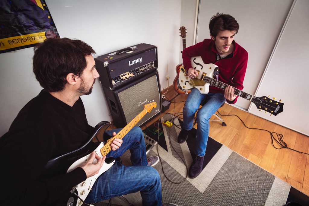 cours guitare Ecole de musique à Vaulx-en-Velin, lyon est, villeurbanne